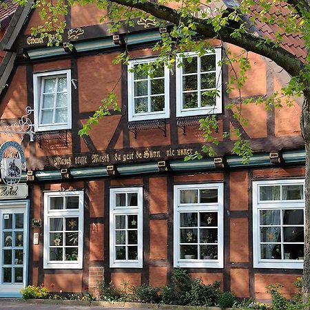 Hotel St. Georg Garni Целе Екстериор снимка